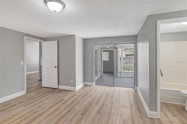 10215 CUTTEN GREEN COURT, Tampa, FL 33615