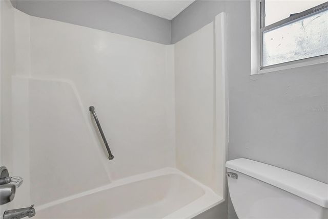 10215 CUTTEN GREEN COURT, Tampa, FL 33615