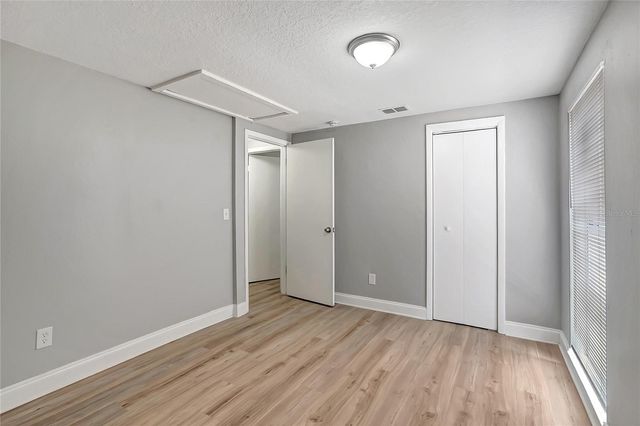 10215 CUTTEN GREEN COURT, Tampa, FL 33615