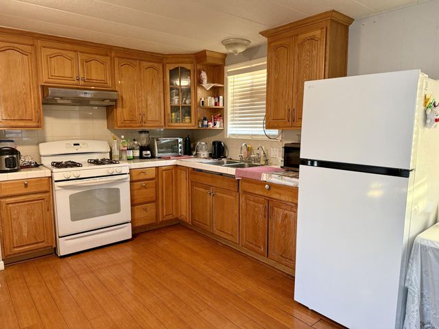 1500 Virginia Place Spc 14, San Jose, CA 95116