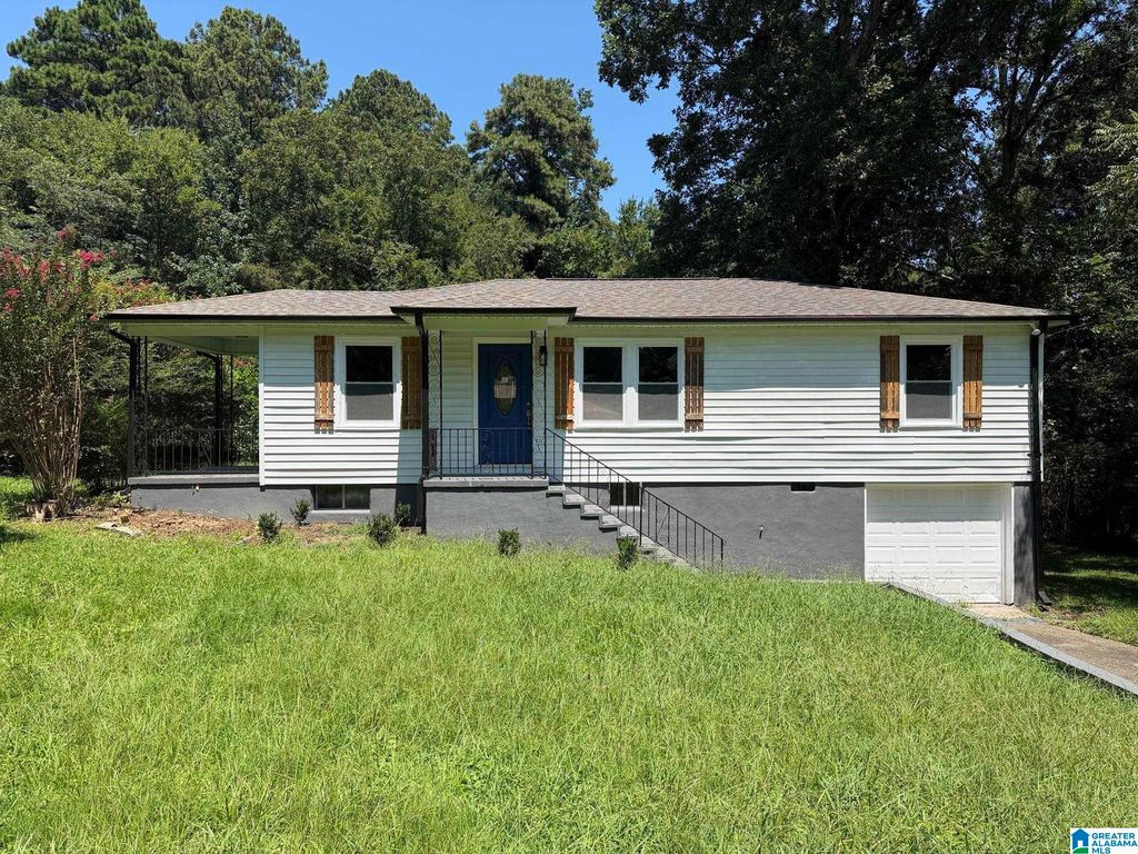 120 26TH AVENUE NW, Center Point, AL 35215