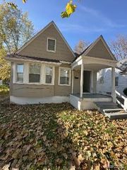 9977 Evergreen Avenue, Detroit, MI 48228