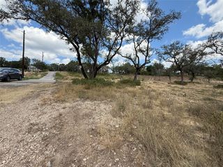 3830 COUNTY ROAD 410, Spicewood, TX 78669