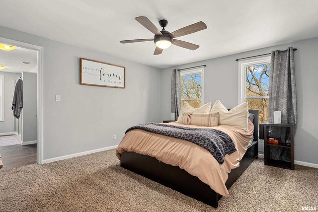 5019 N EDGEBROOK Drive, Peoria, IL 61614