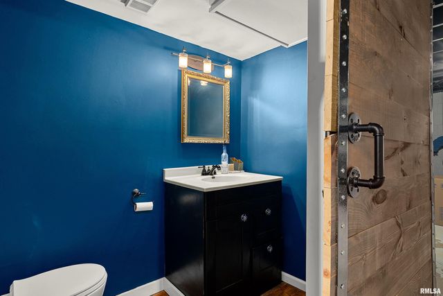 5019 N EDGEBROOK Drive, Peoria, IL 61614