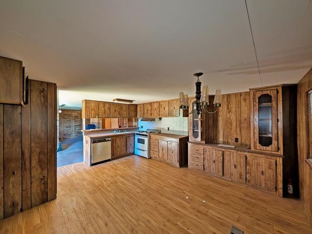 105 Crazy Horse Trail, Fort Davis, TX 79734