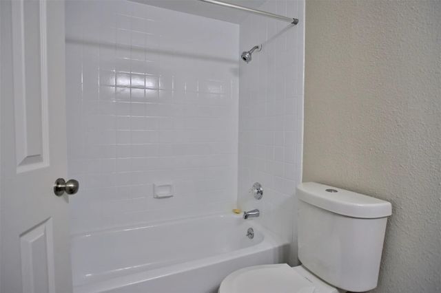 2700 S Dairy Ashford Road 518D, Houston, TX 77082