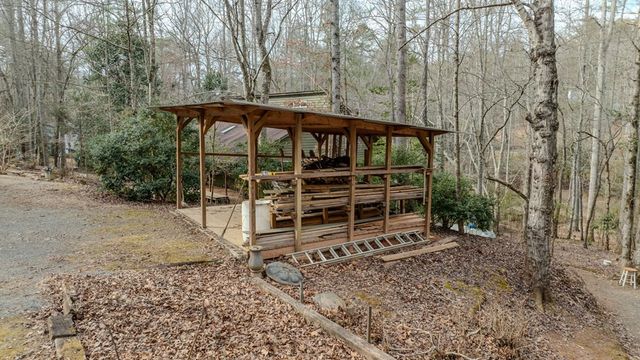 2130 Hedden Road, Murphy, NC 28906