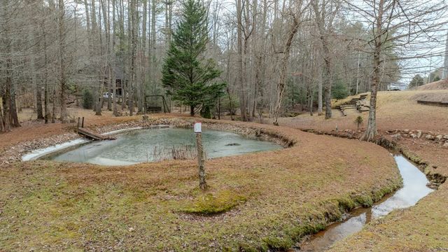 2130 Hedden Road, Murphy, NC 28906