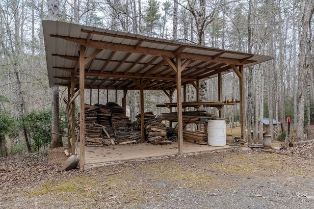 2130 Hedden Road, Murphy, NC 28906