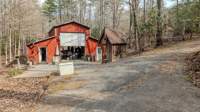 2130 Hedden Road, Murphy, NC 28906