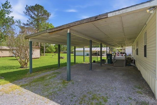 37990 Nan Wesley Rd, Denham Springs, LA 70706