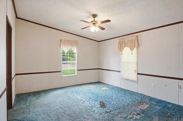 37990 Nan Wesley Rd, Denham Springs, LA 70706
