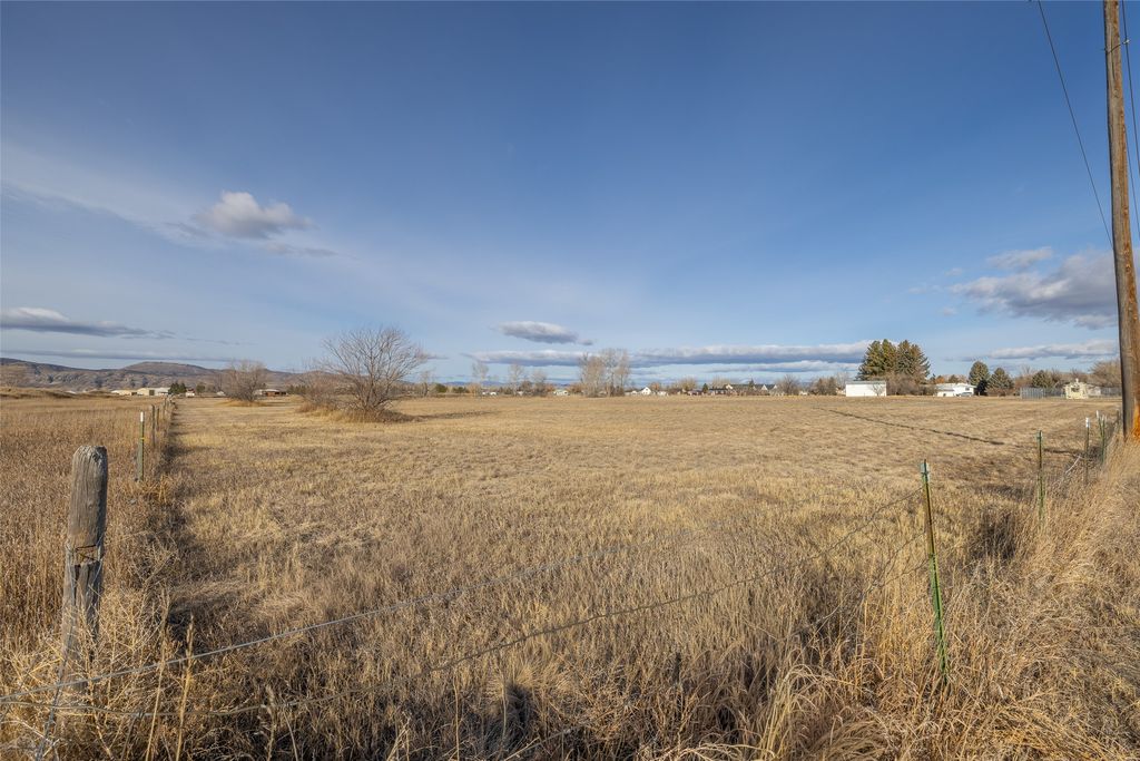 323 W Ivy Street, Three Forks, MT 59752 photo 8