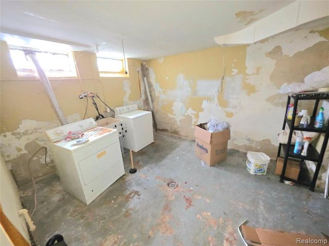 2321 Oakman Boulevard, Detroit, MI 48238