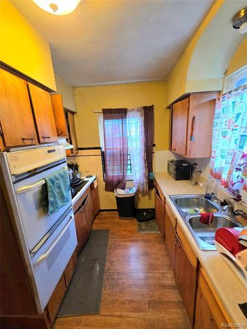 2321 Oakman Boulevard, Detroit, MI 48238