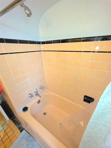 2321 Oakman Boulevard, Detroit, MI 48238