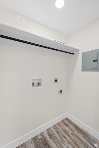 1091 N MECHAM LN, Midvale, UT 84047