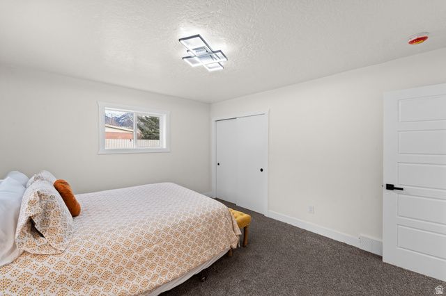 1091 N MECHAM LN, Midvale, UT 84047