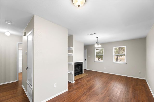 2107 Conestoga TRL A, Austin, TX 78744