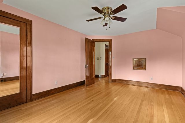 2405 27th Street, Moline, IL 61265