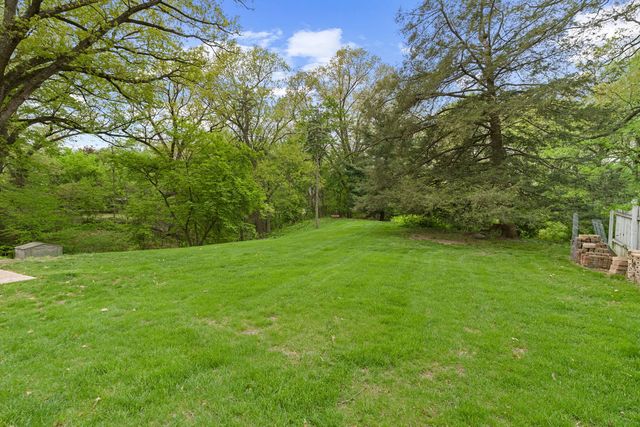 2405 27th Street, Moline, IL 61265