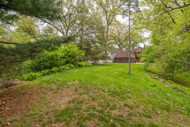 2405 27th Street, Moline, IL 61265