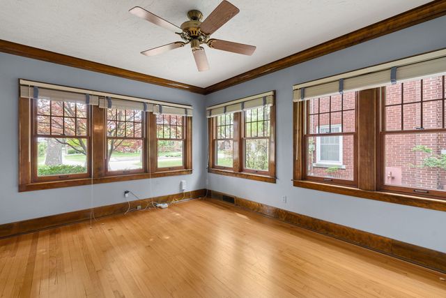 2405 27th Street, Moline, IL 61265