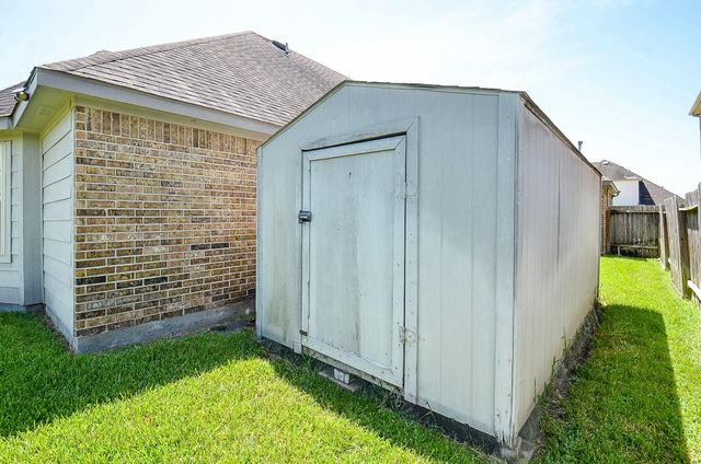 30204 Green Meadows Lane, Brookshire, TX 77423