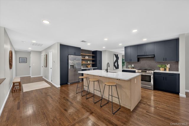221 Highland Avenue, Marlboro, NY 12542