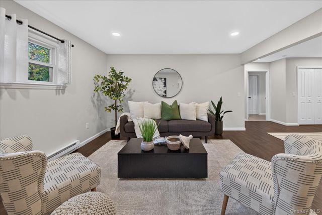 221 Highland Avenue, Marlboro, NY 12542