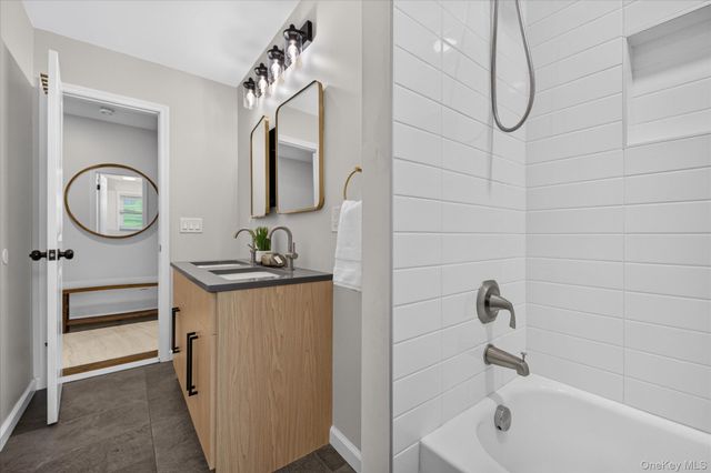 221 Highland Avenue, Marlboro, NY 12542