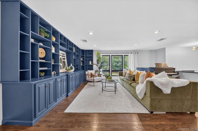 221 Highland Avenue, Marlboro, NY 12542