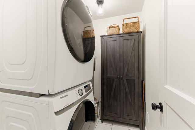 3225 Southlake Dr, Nashville, TN 37211