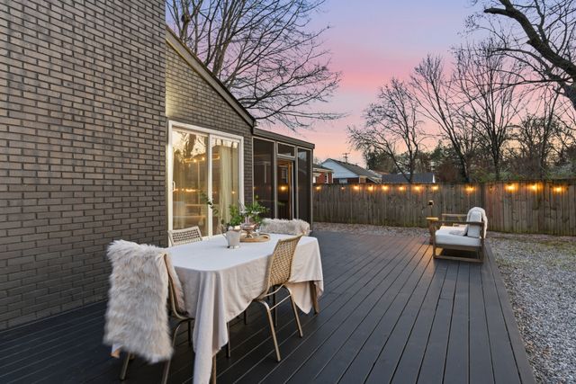 3225 Southlake Dr, Nashville, TN 37211