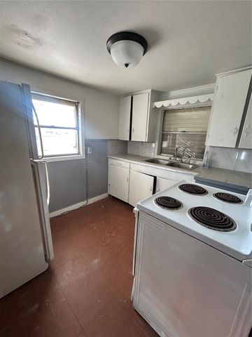 1901 N Avenue G Unit 1, Freeport, TX 77541