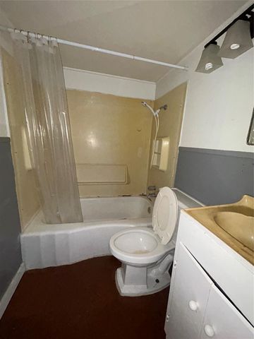 1901 N Avenue G Unit 1, Freeport, TX 77541