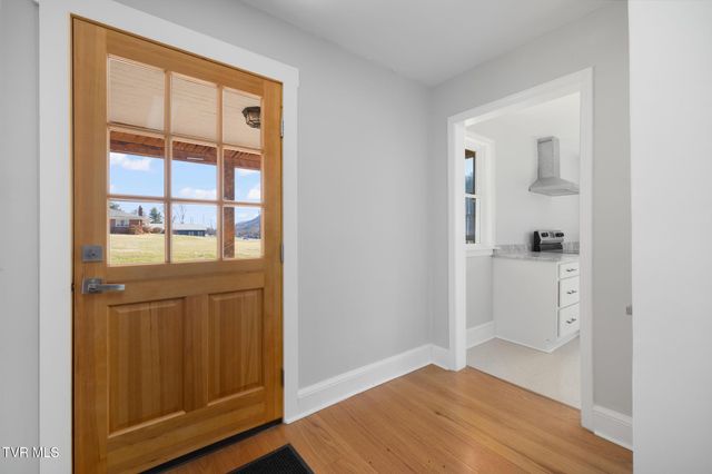 2616 Volunteer Parkway, Bristol, TN 37620