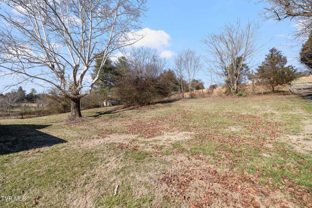 2616 Volunteer Parkway, Bristol, TN 37620