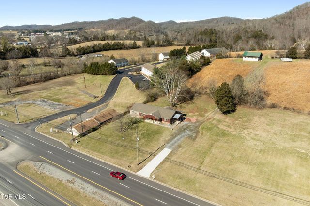 2616 Volunteer Parkway, Bristol, TN 37620