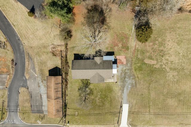 2616 Volunteer Parkway, Bristol, TN 37620