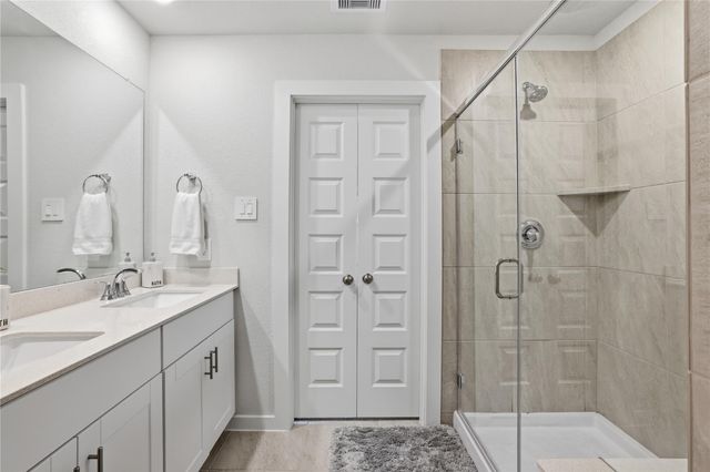 16687 Sterling Cliff Street, Conroe, TX 77302