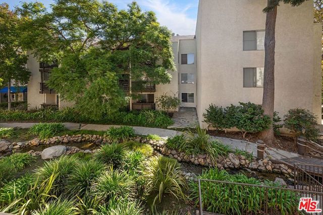 7215 Summertime Lane 215, Culver City, CA 90230