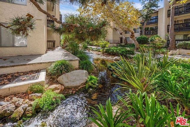 7215 Summertime Lane 215, Culver City, CA 90230