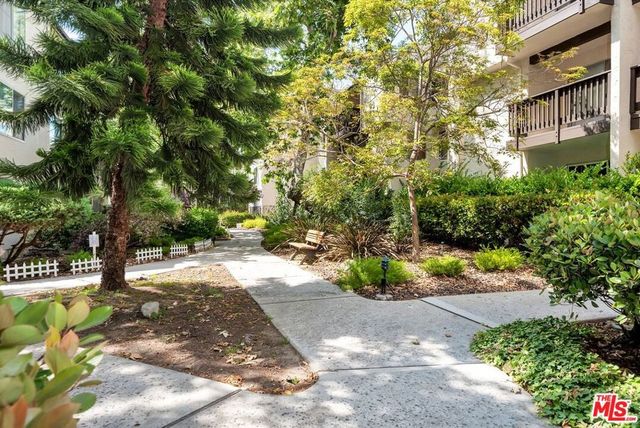 7215 Summertime Lane 215, Culver City, CA 90230