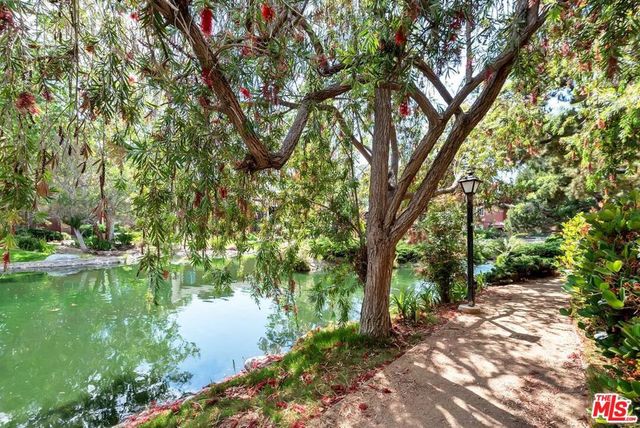 7215 Summertime Lane 215, Culver City, CA 90230