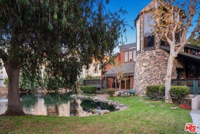 7215 Summertime Lane 215, Culver City, CA 90230
