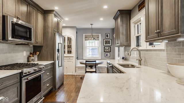 5875 Guilford Avenue, Indianapolis, IN 46220