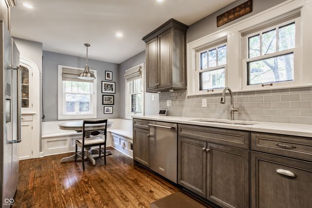 5875 Guilford Avenue, Indianapolis, IN 46220