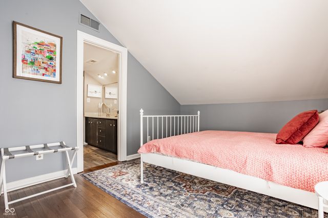 5875 Guilford Avenue, Indianapolis, IN 46220